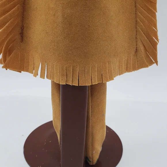 Avon Porcelain Figurine International Collection Tasime Native American Indian - Picture 15 of 15